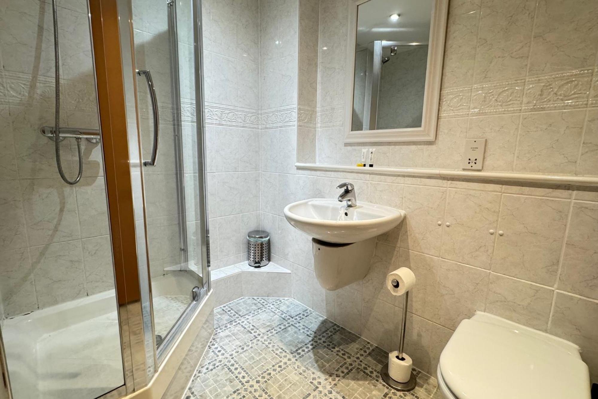 The Greenwich - Two Bedroom Apartment With Parking, Close To Ferry Terminals Southampton Kültér fotó