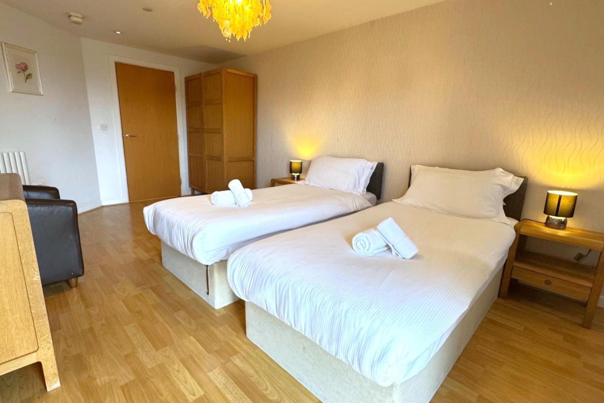 The Greenwich - Two Bedroom Apartment With Parking, Close To Ferry Terminals Southampton Kültér fotó